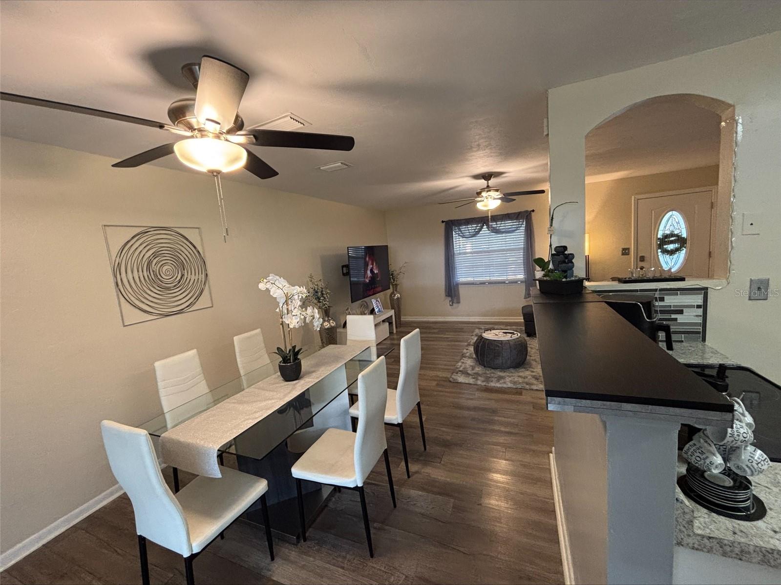 Image 8 of 23 For 5515 27th Terrace