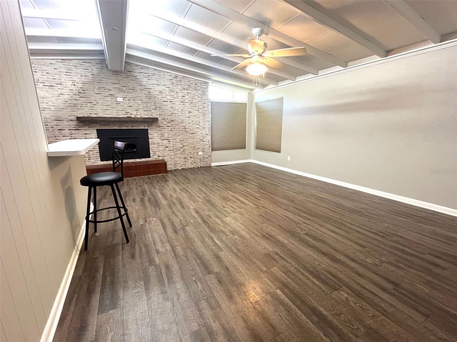 Image 13 of 26 For 16814 173rd Terrace