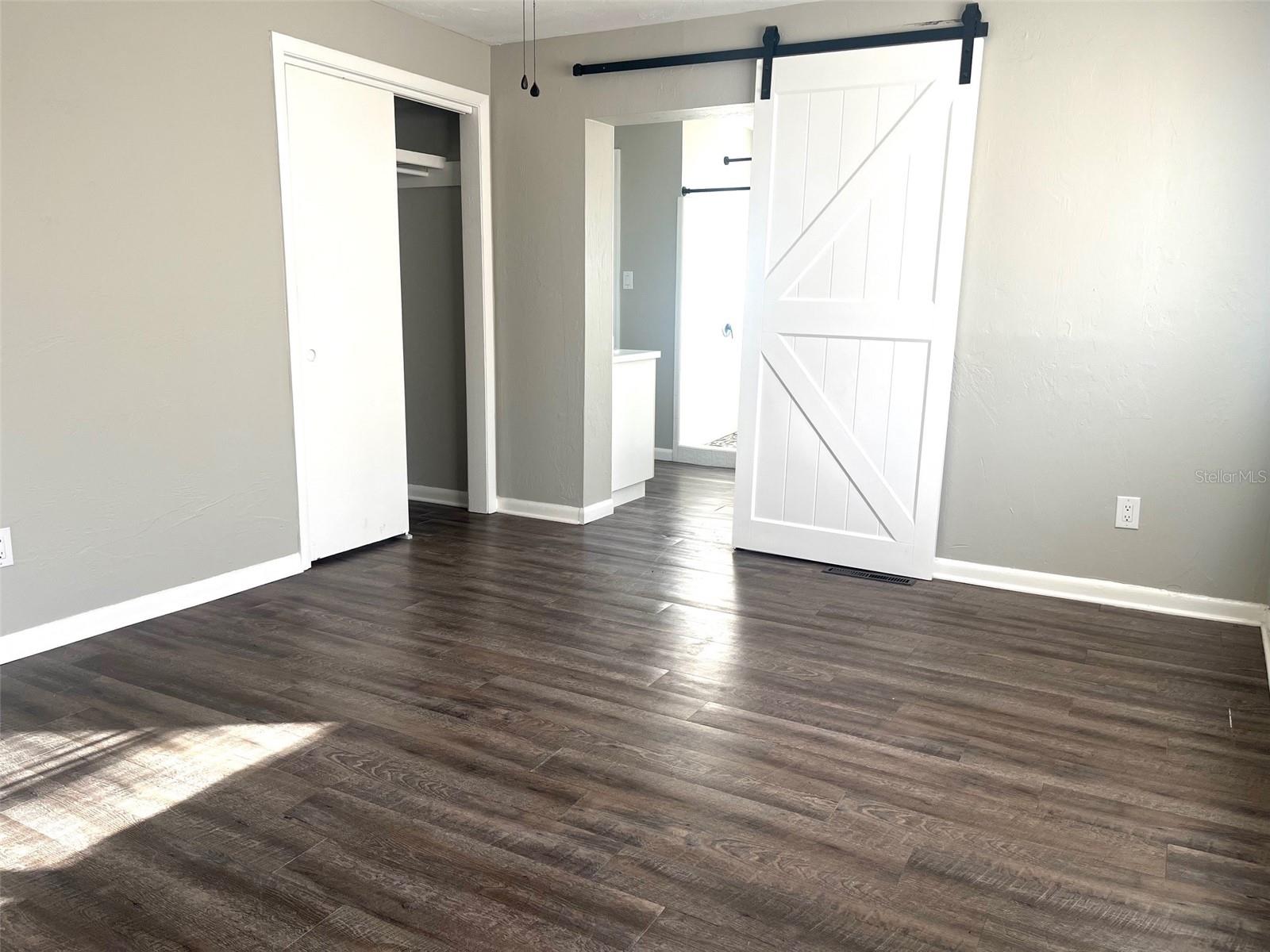 Image 15 of 26 For 16814 173rd Terrace