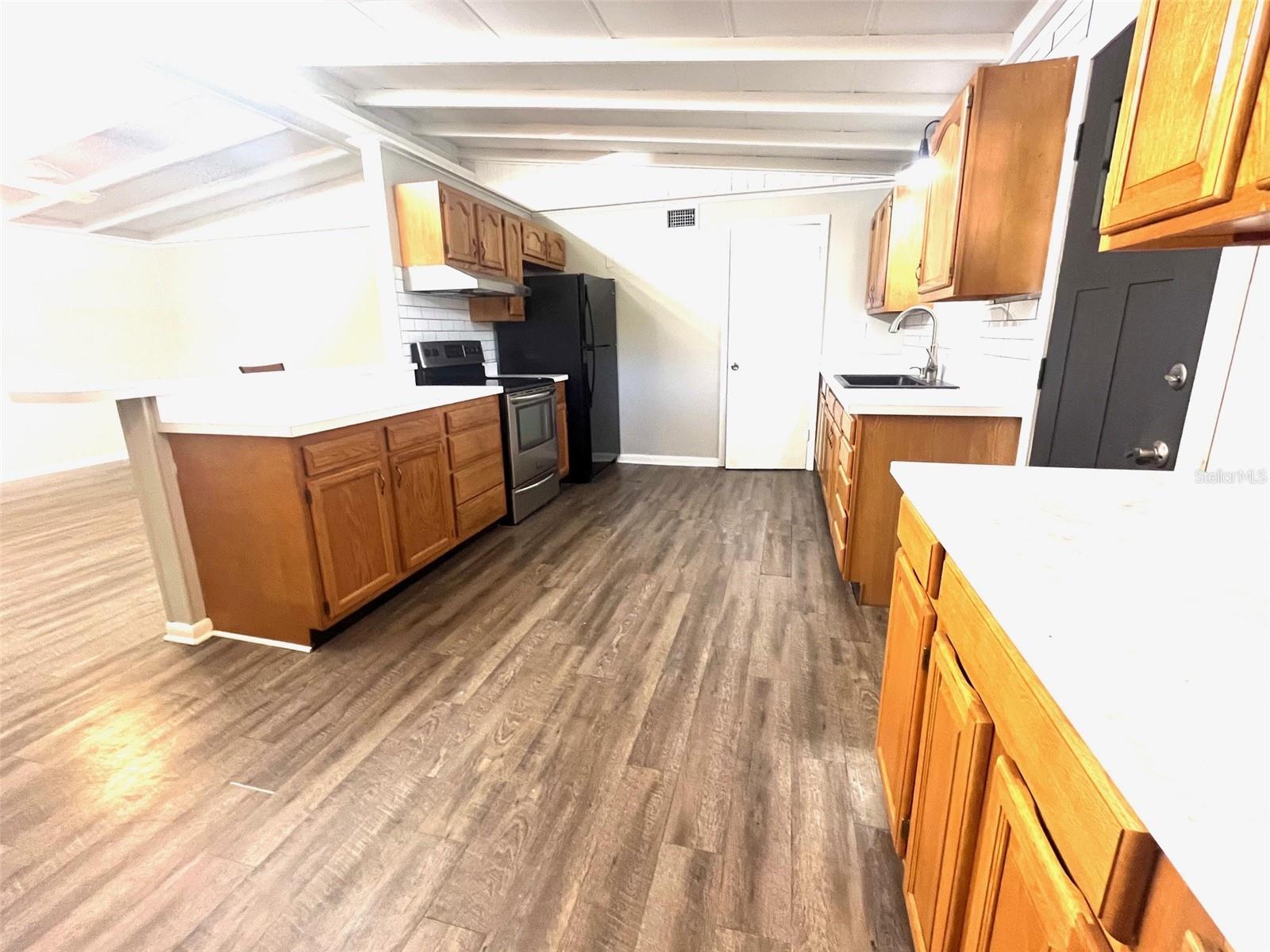 Image 9 of 26 For 16814 173rd Terrace