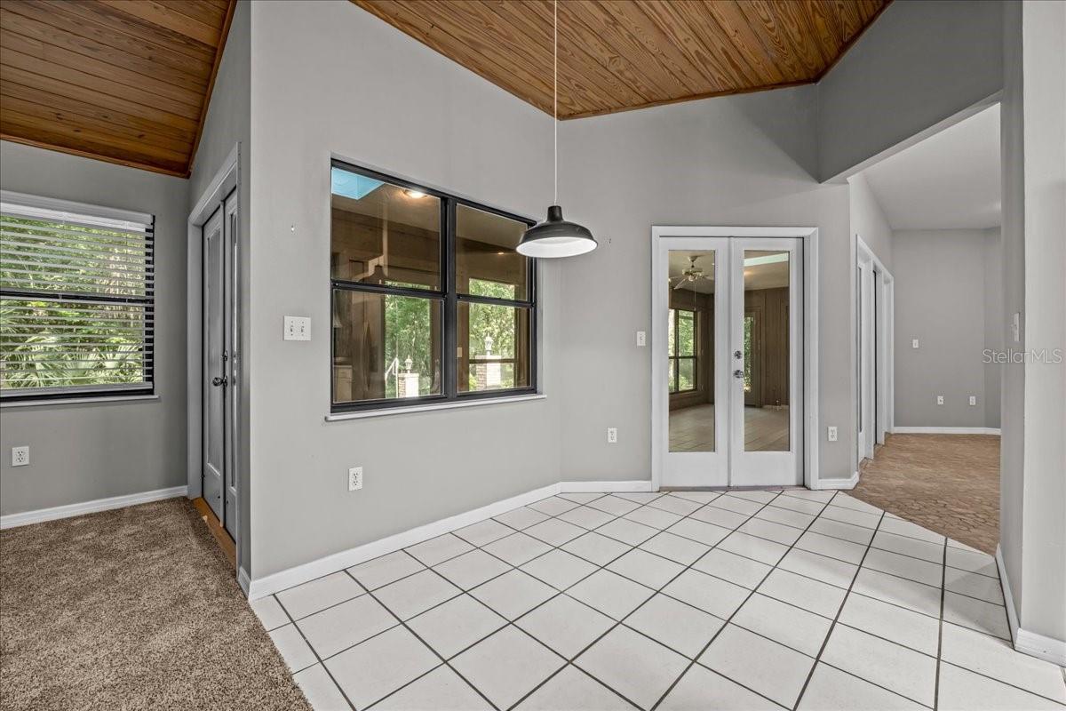 Image 11 of 51 For 1326 57th Street