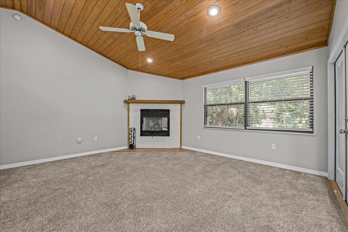 Image 12 of 51 For 1326 57th Street