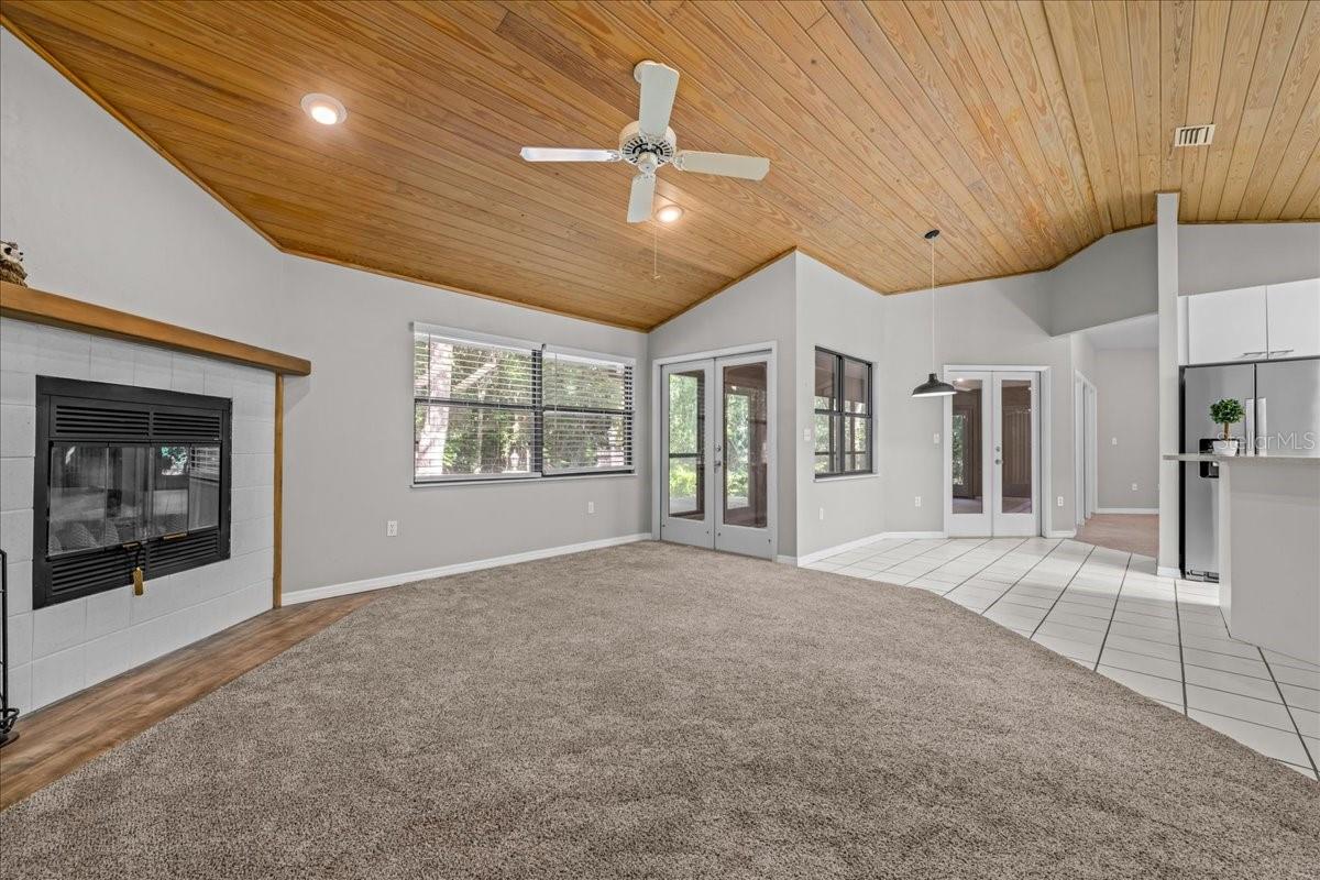 Image 14 of 51 For 1326 57th Street