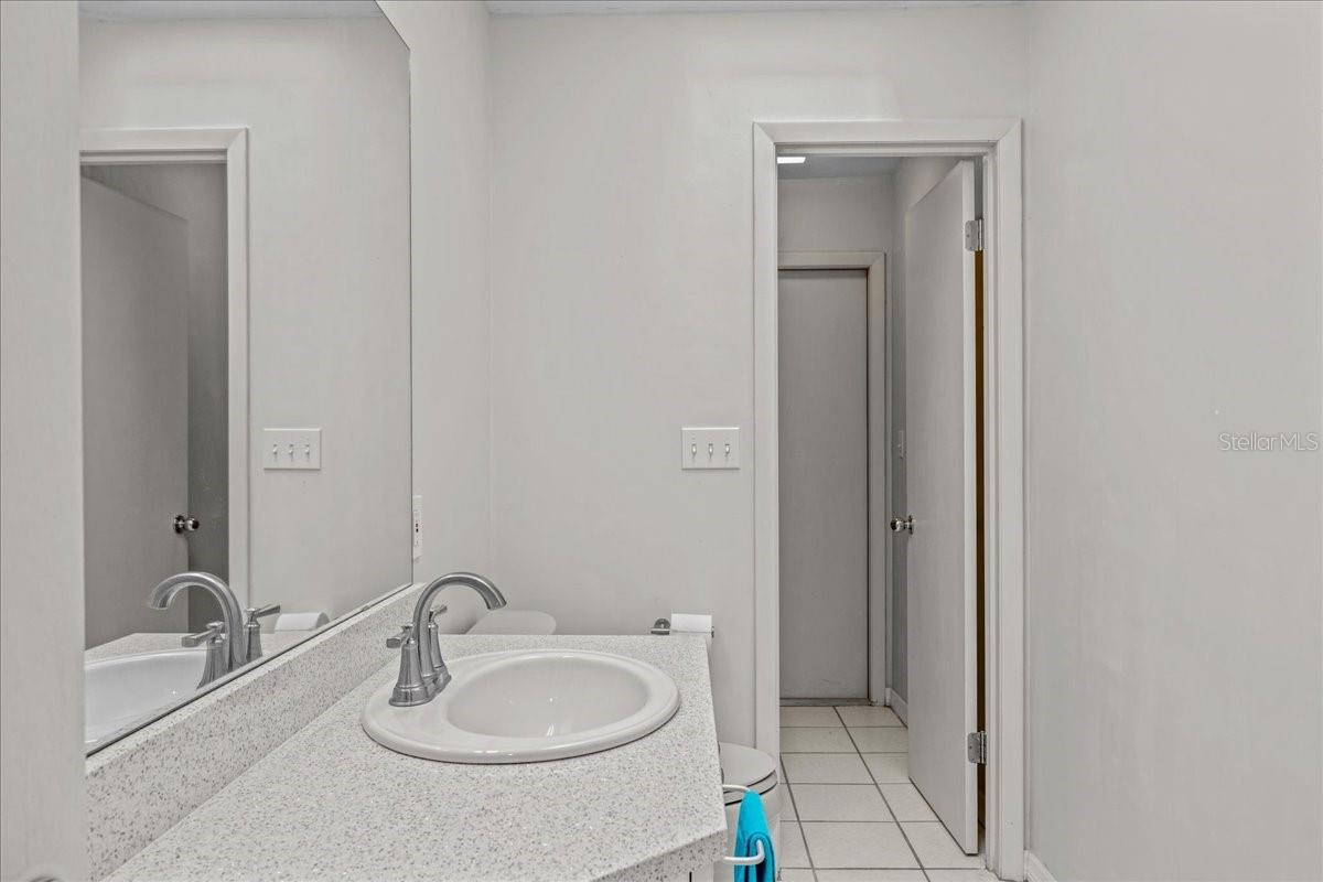 Image 31 of 51 For 1326 57th Street