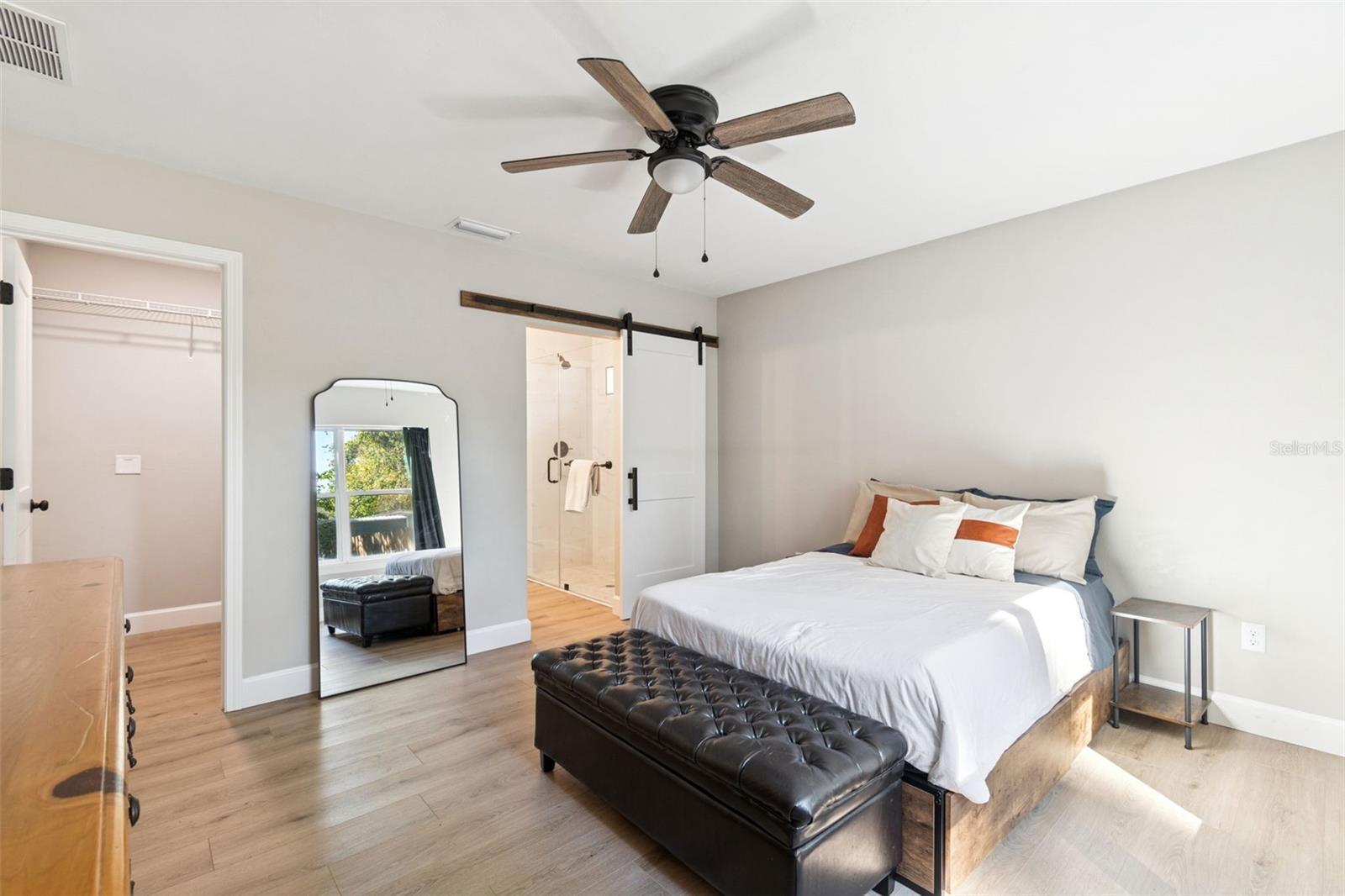 Image 8 of 31 For 13323 157th Avenue