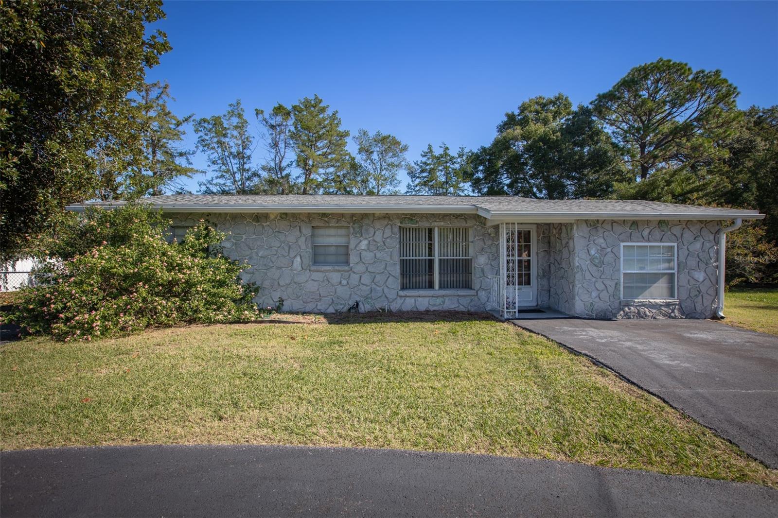 Details for 393 Hilltop Drive, ORANGE PARK, FL 32073