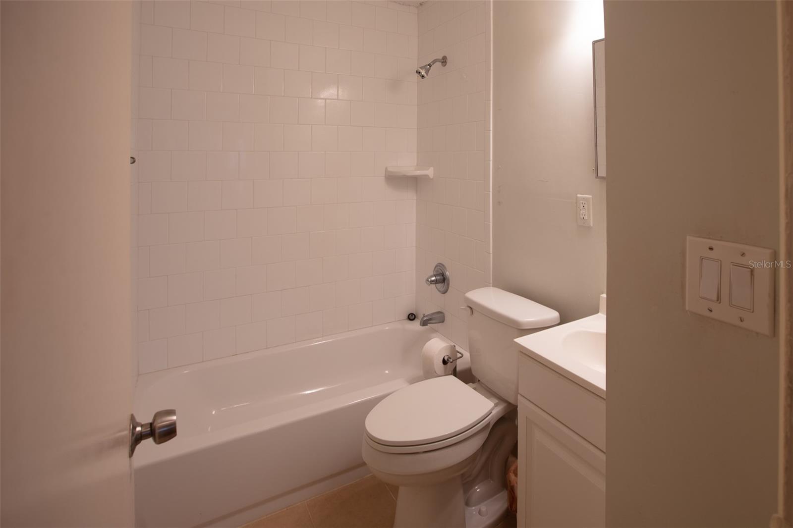 Image 18 of 34 For 393 Hilltop Drive