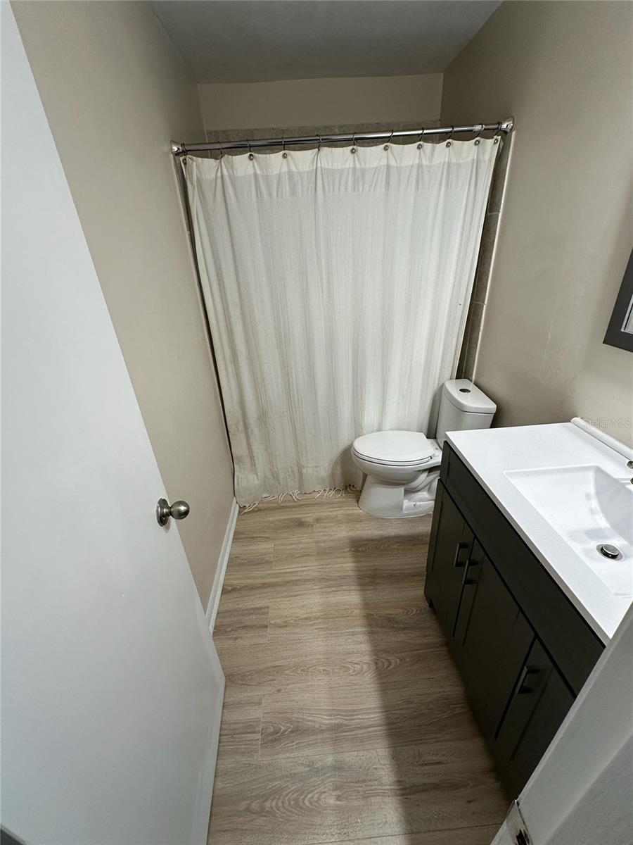 Image 5 of 8 For 14924 121st Terrace