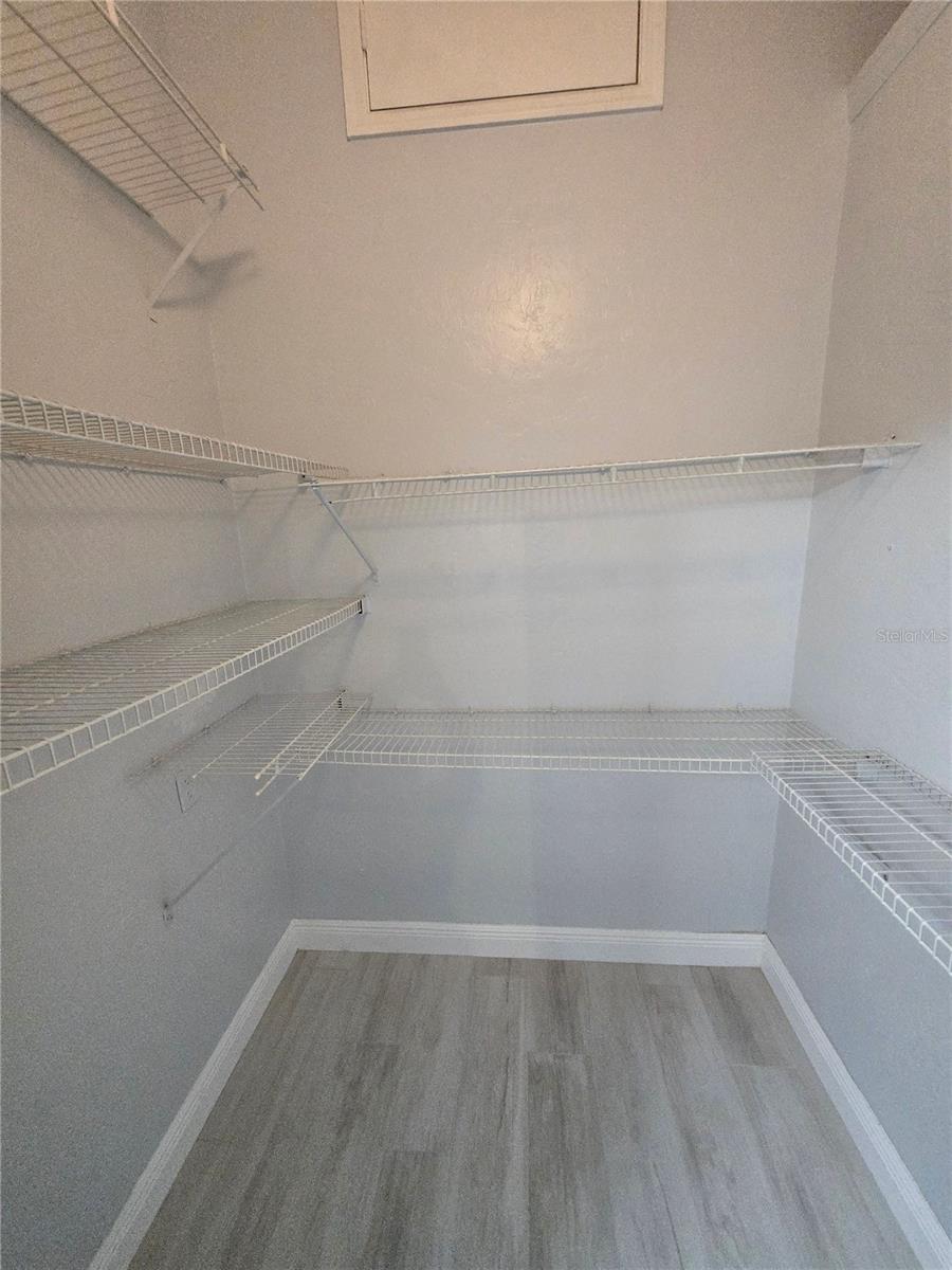 Image 24 of 32 For 3955 23rd Circle