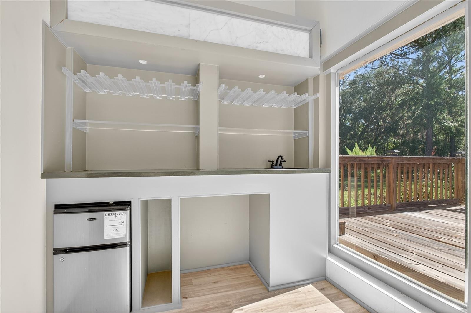 Listing photo id 27 for 12903 112th Avenue