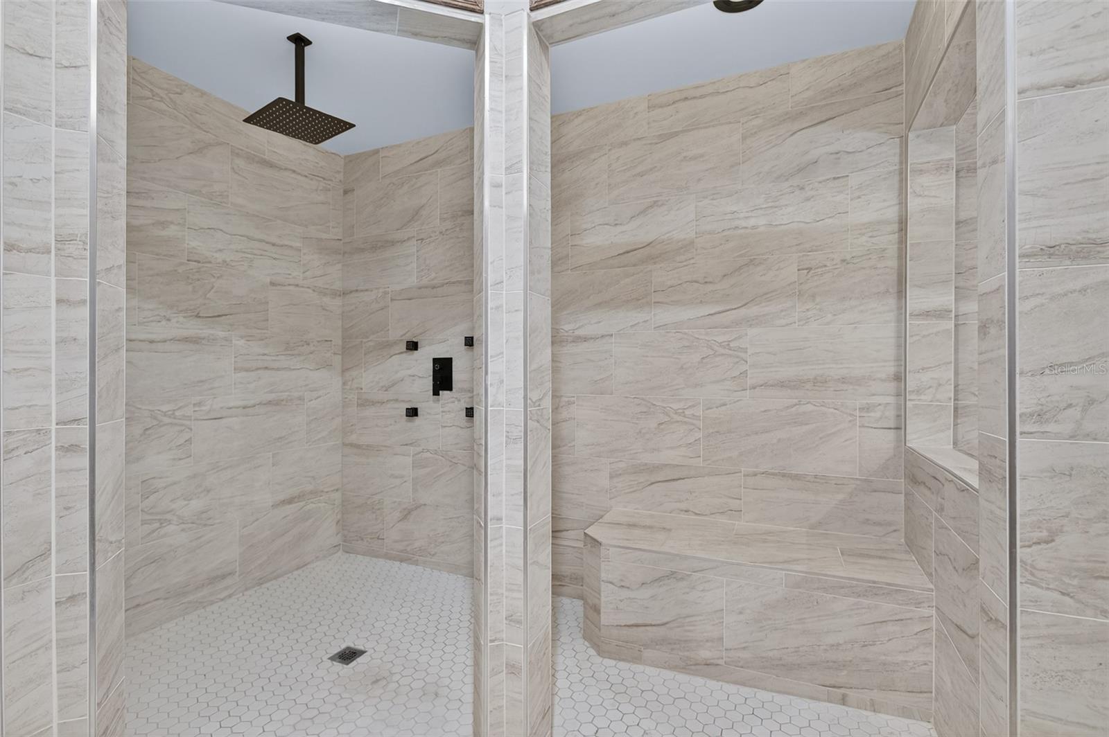 Listing photo id 30 for 12903 112th Avenue