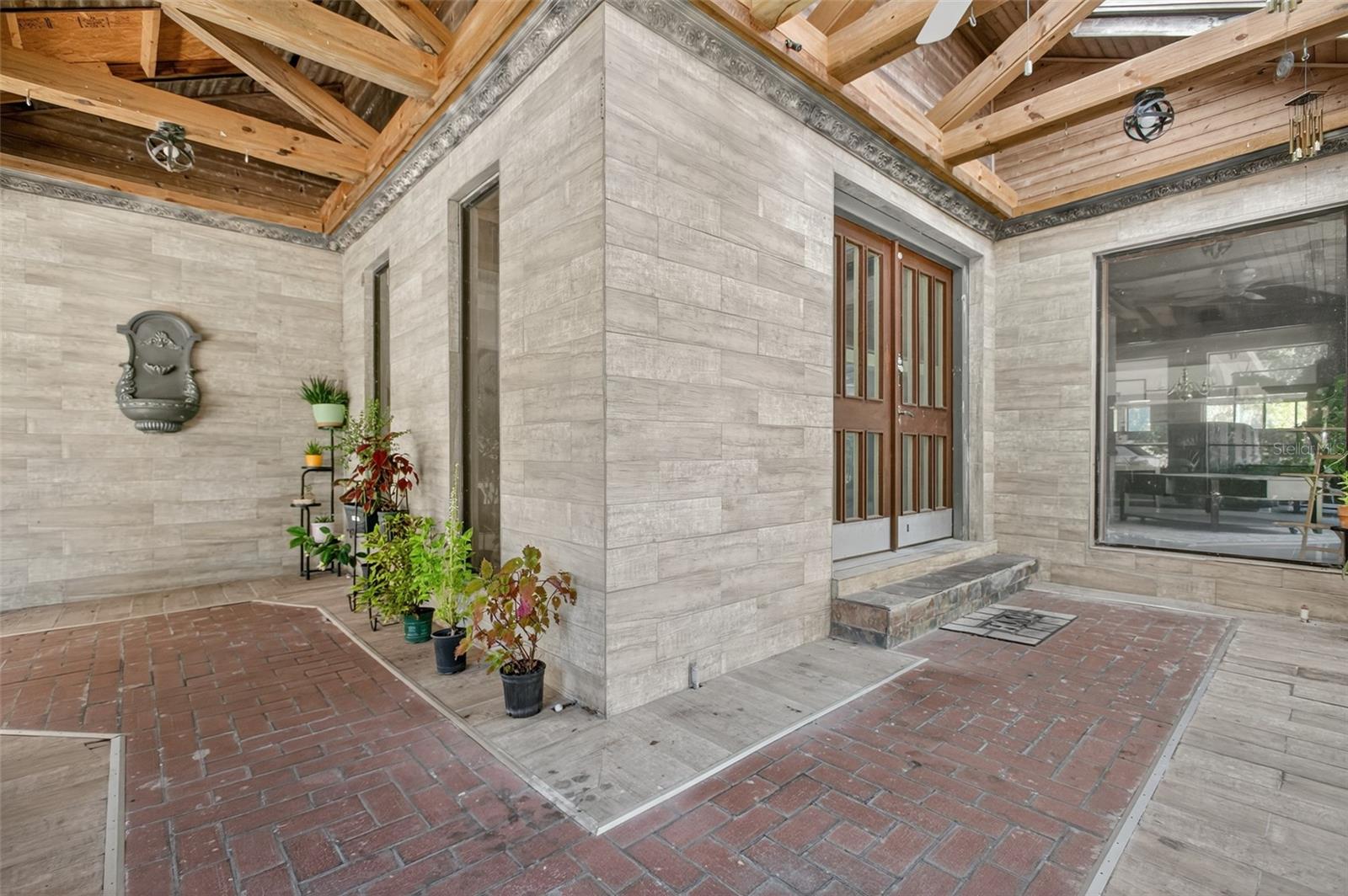 Listing photo id 65 for 12903 112th Avenue