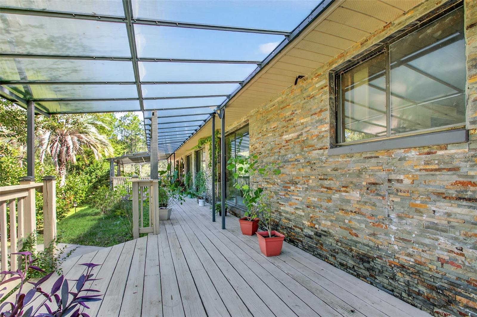 Listing photo id 68 for 12903 112th Avenue