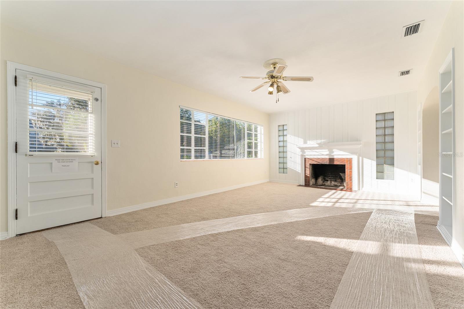 Image 8 of 75 For 1067 11th Terrace