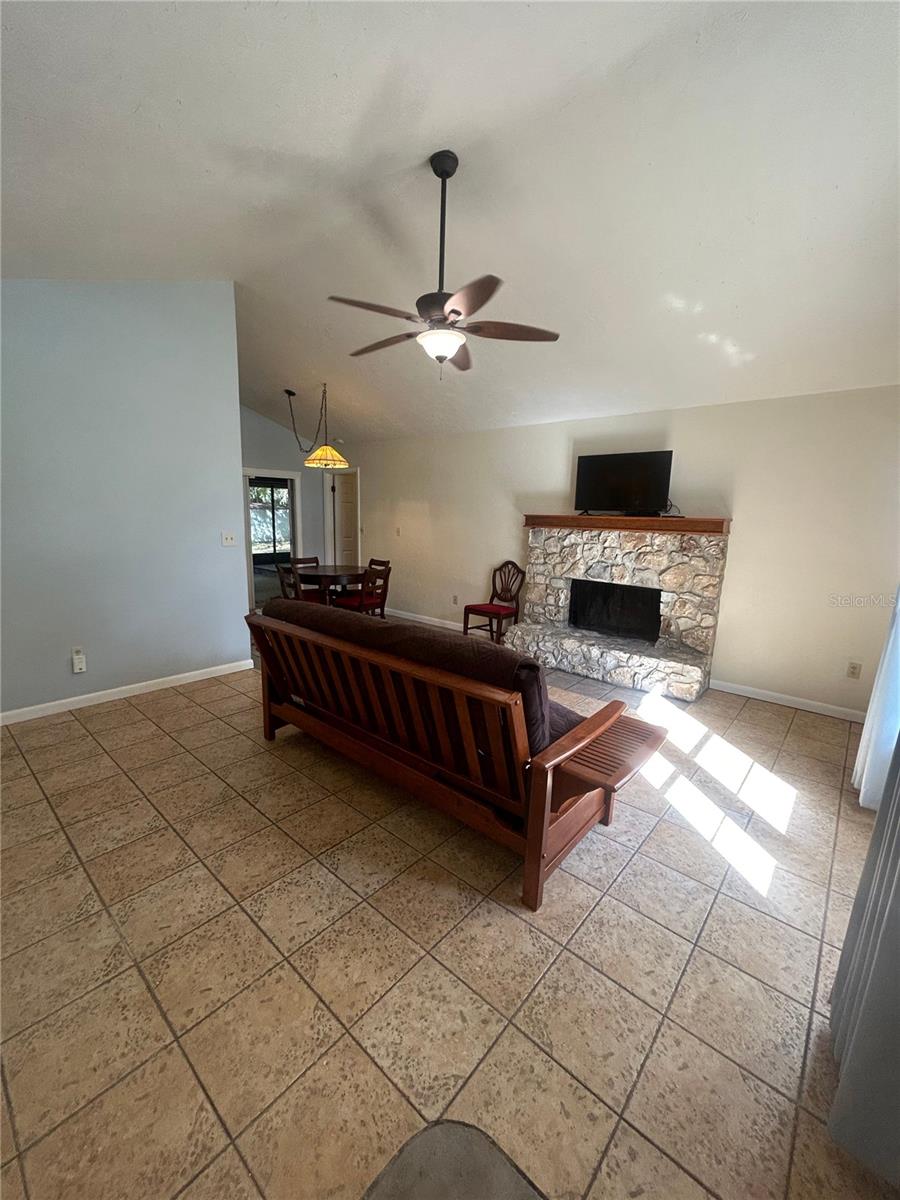 Image 2 of 8 For 2724 44th Place