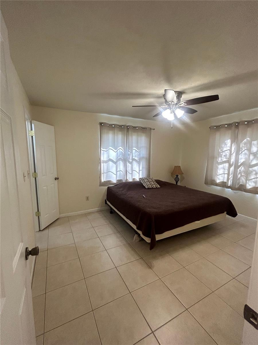 Image 4 of 8 For 2724 44th Place