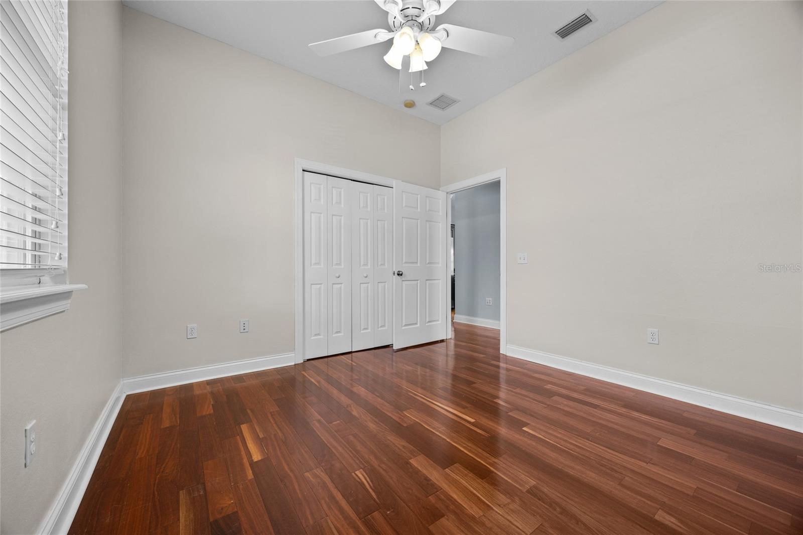 Image 20 of 33 For 16609 166th Drive