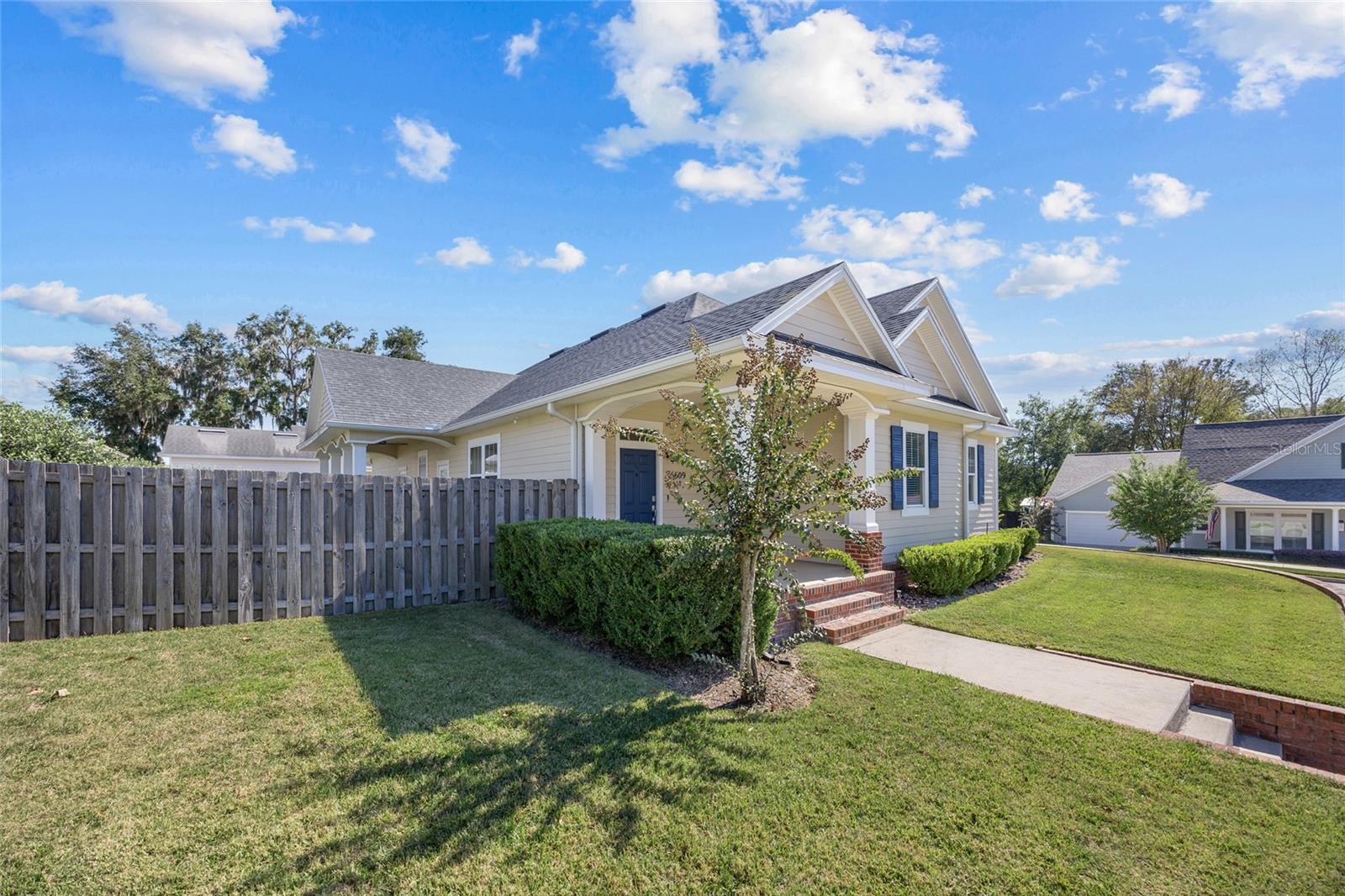 Image 26 of 33 For 16609 166th Drive