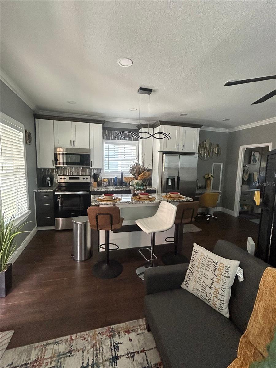 Image 3 of 7 For 315 4th Place