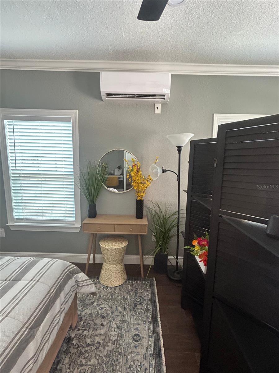 Image 5 of 7 For 315 4th Place