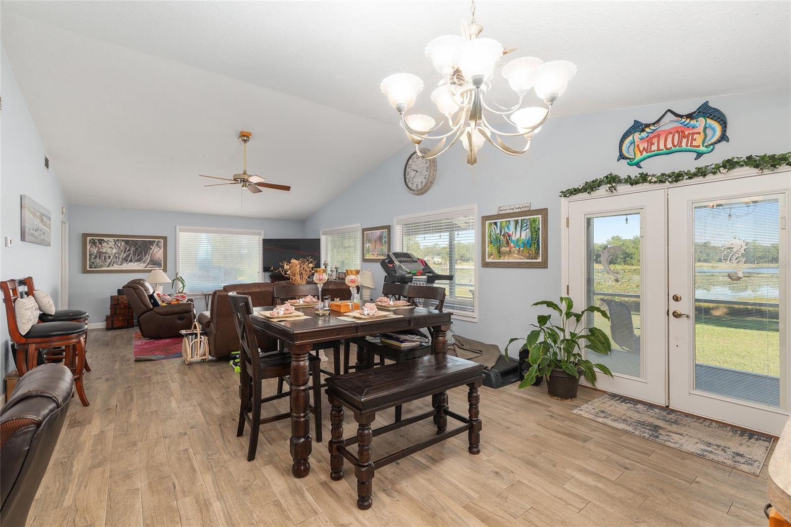 Image 12 of 89 For 5119 Heskett Lane