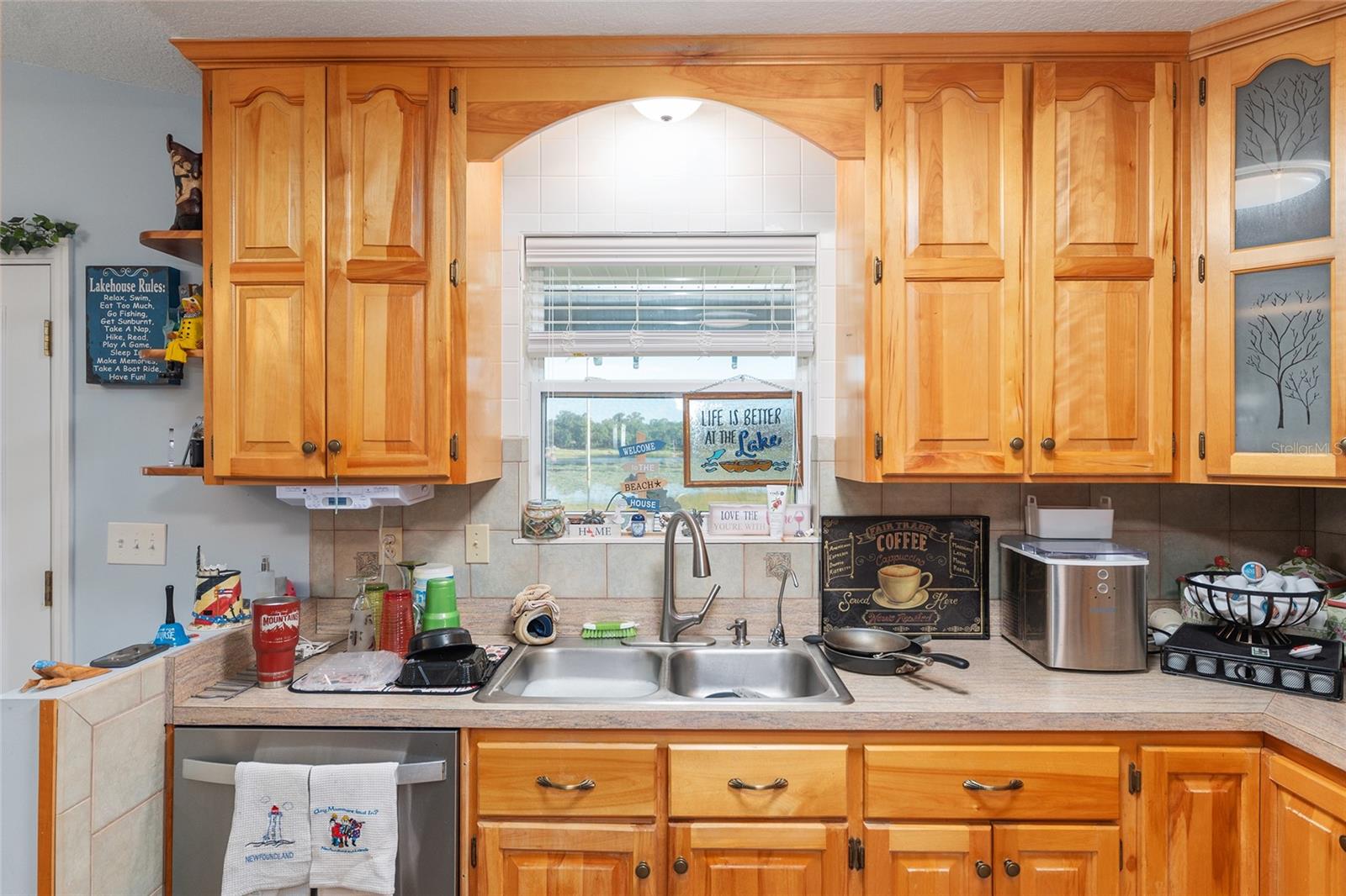 Image 19 of 89 For 5119 Heskett Lane