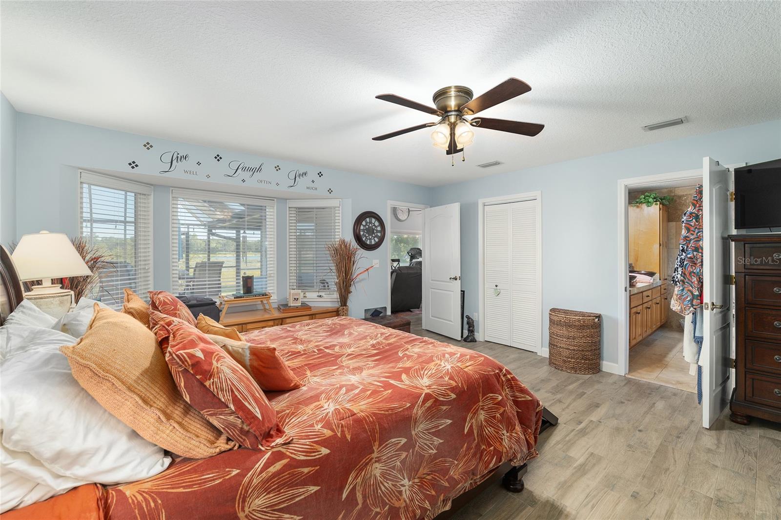 Image 23 of 89 For 5119 Heskett Lane