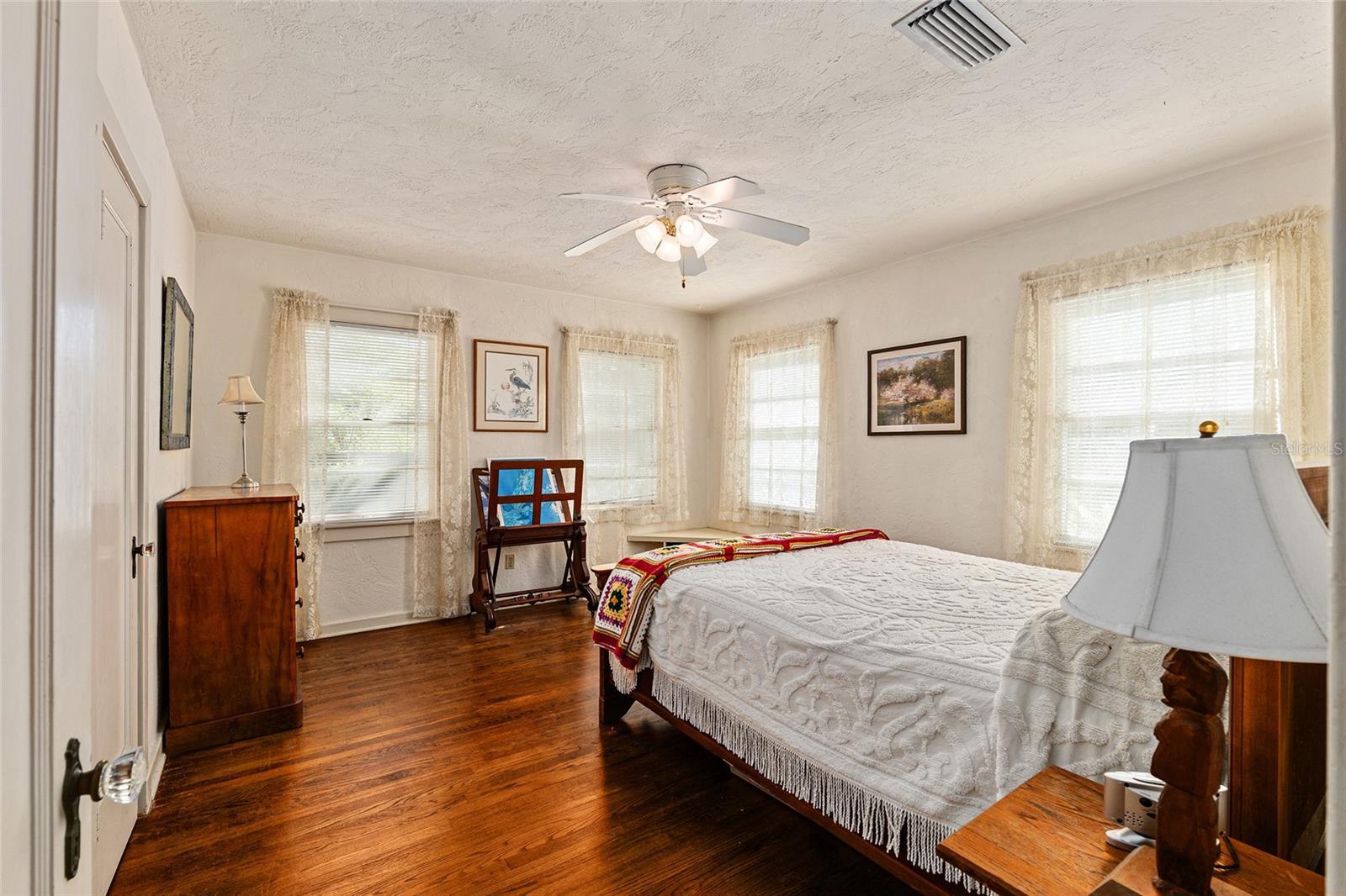 Image 31 of 56 For 1201 4th Street