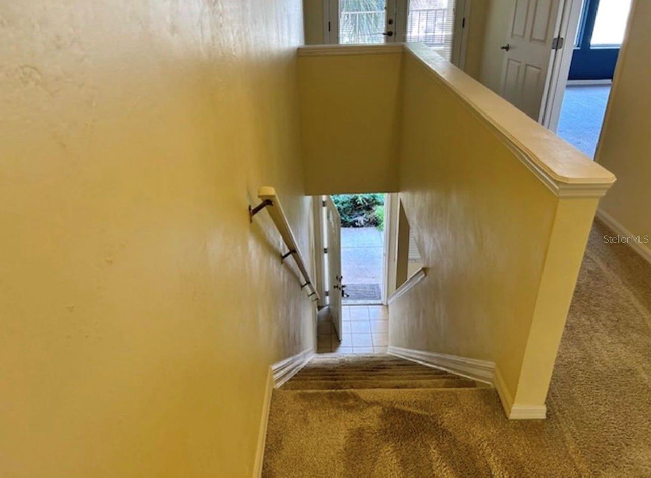 Image 4 of 9 For 542 39th Road 404