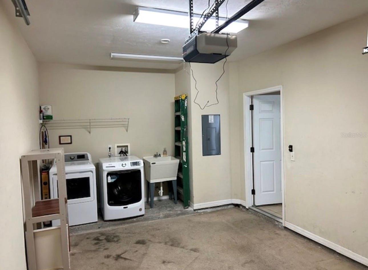 Image 8 of 9 For 542 39th Road 404