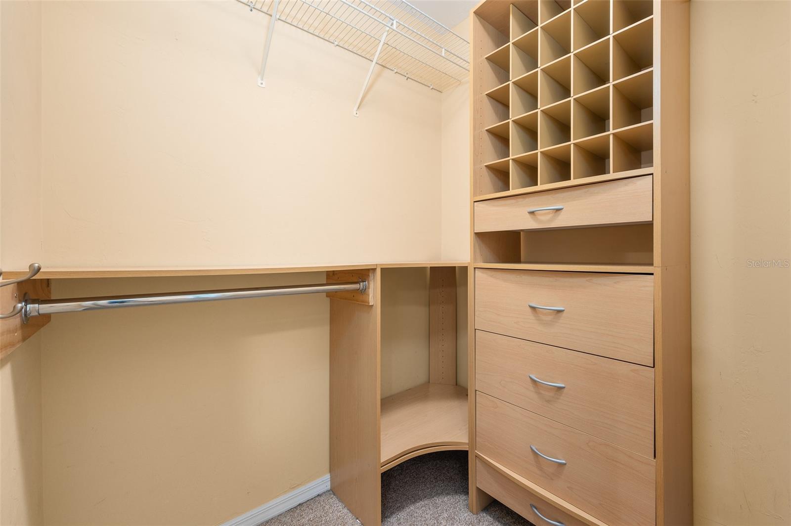 Image 21 of 42 For 7462 84th Drive