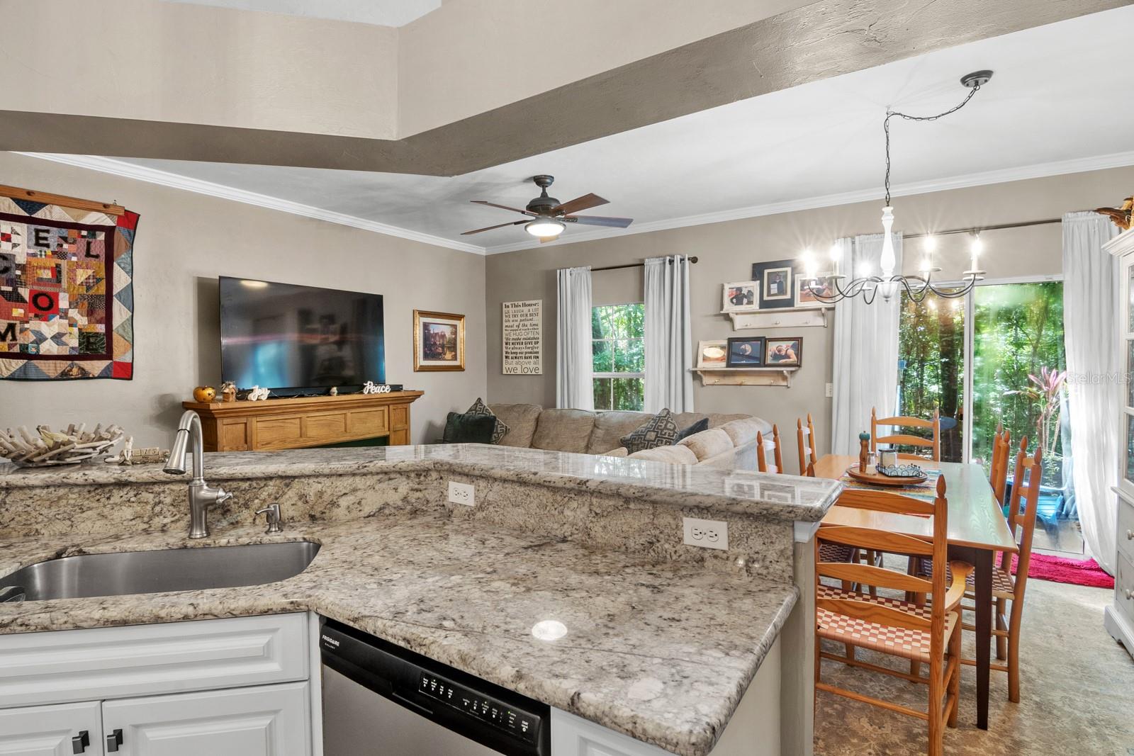 Image 11 of 23 For 4933 1st Place 110