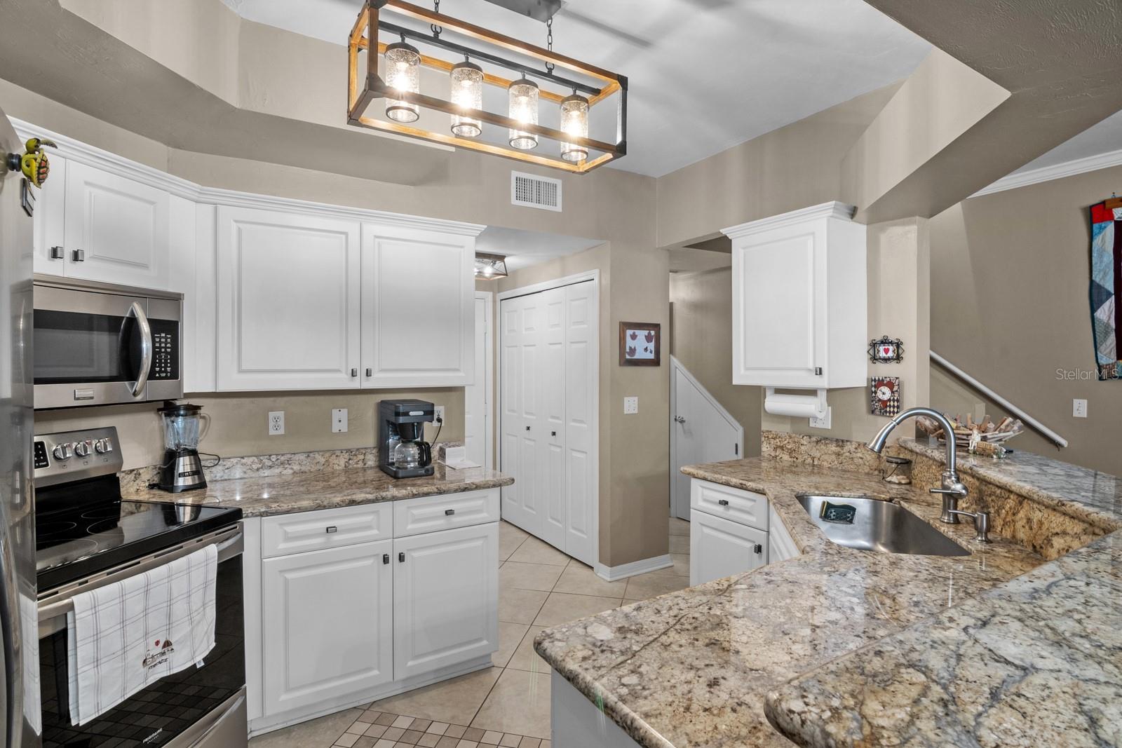 Image 8 of 23 For 4933 1st Place 110