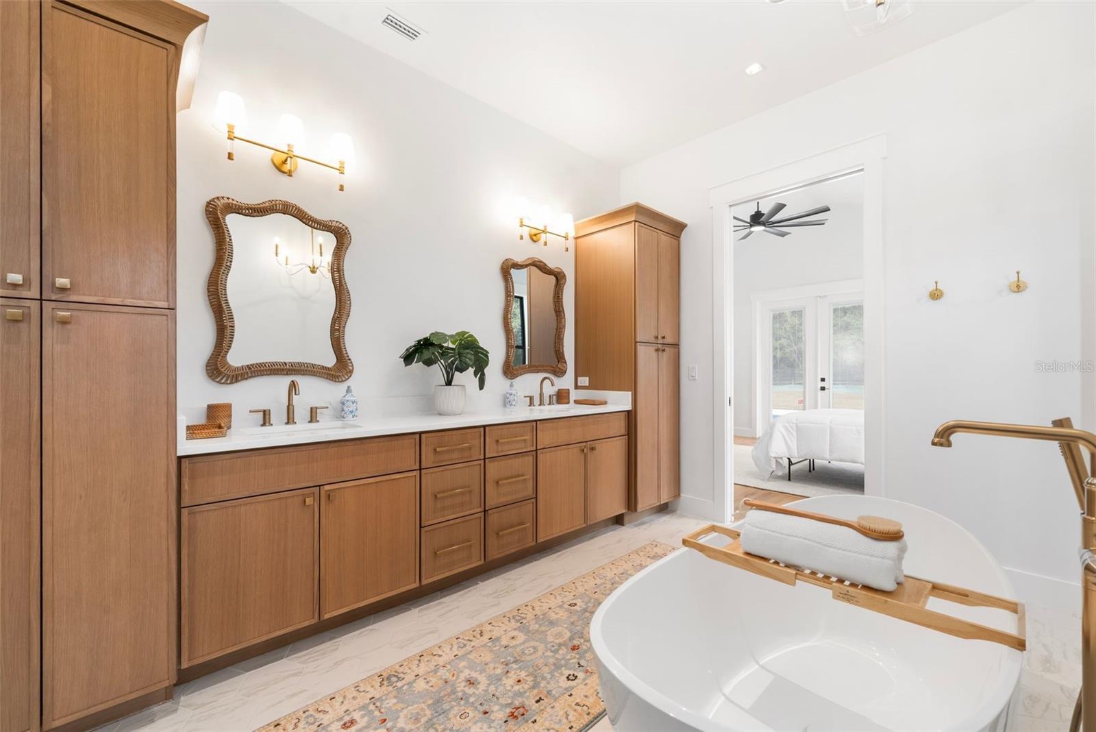 Image 26 of 67 For 17104 11th Court