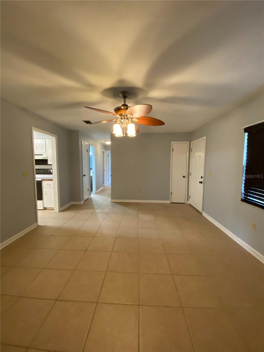 Image 4 of 22 For 253 3rd Avenue