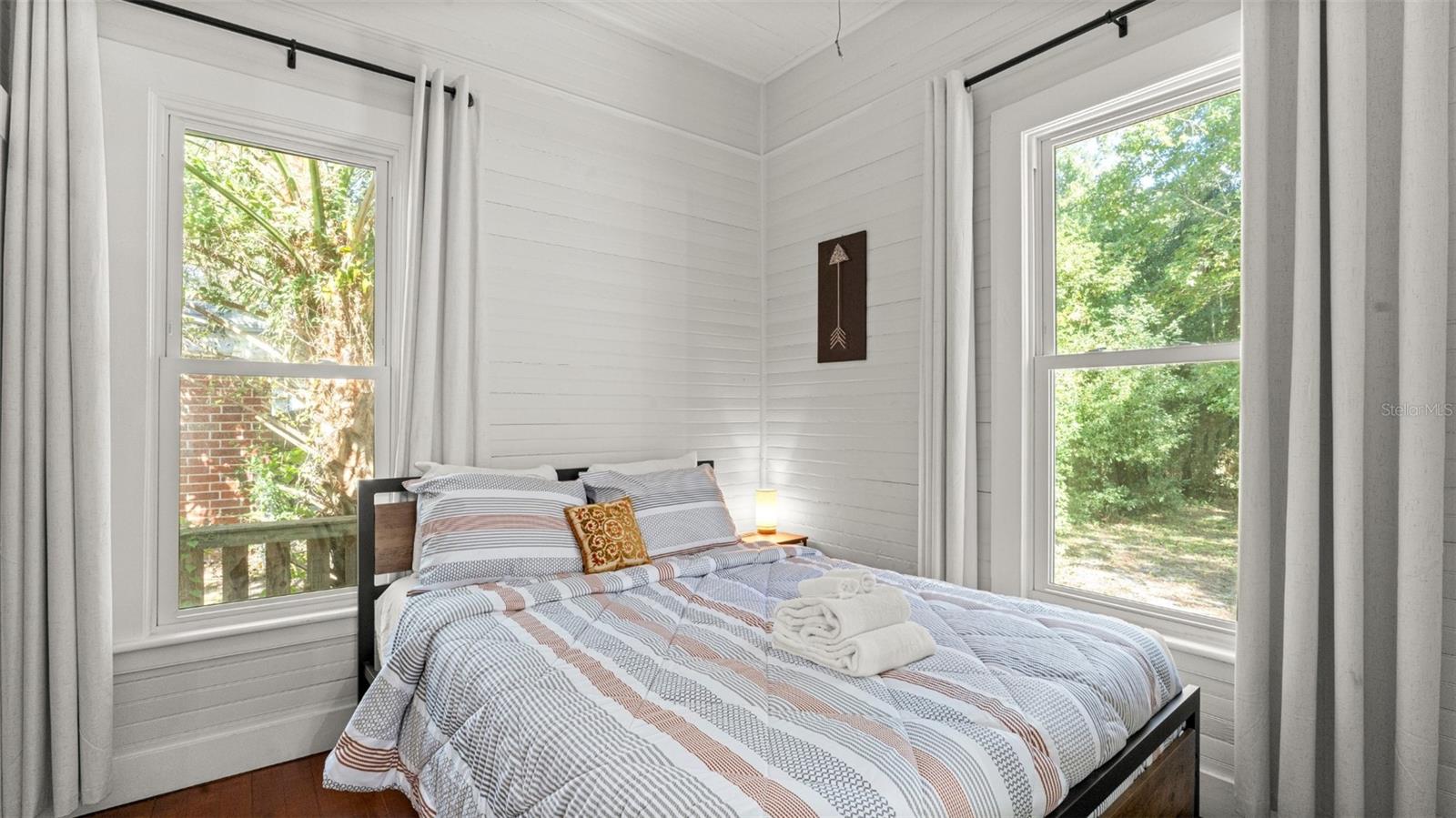 Image 11 of 35 For 101 9th Street