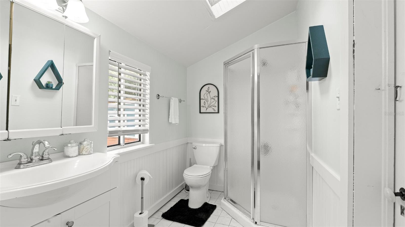 Image 18 of 35 For 101 9th Street