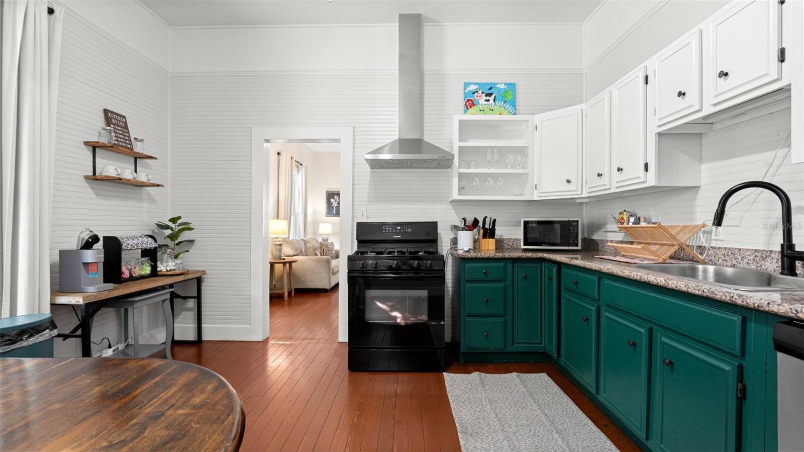 Image 8 of 35 For 101 9th Street