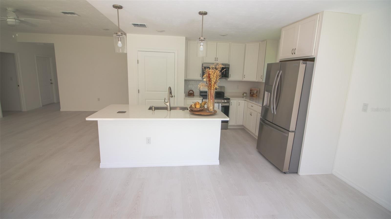 Image 17 of 50 For 103 Magnolia Street