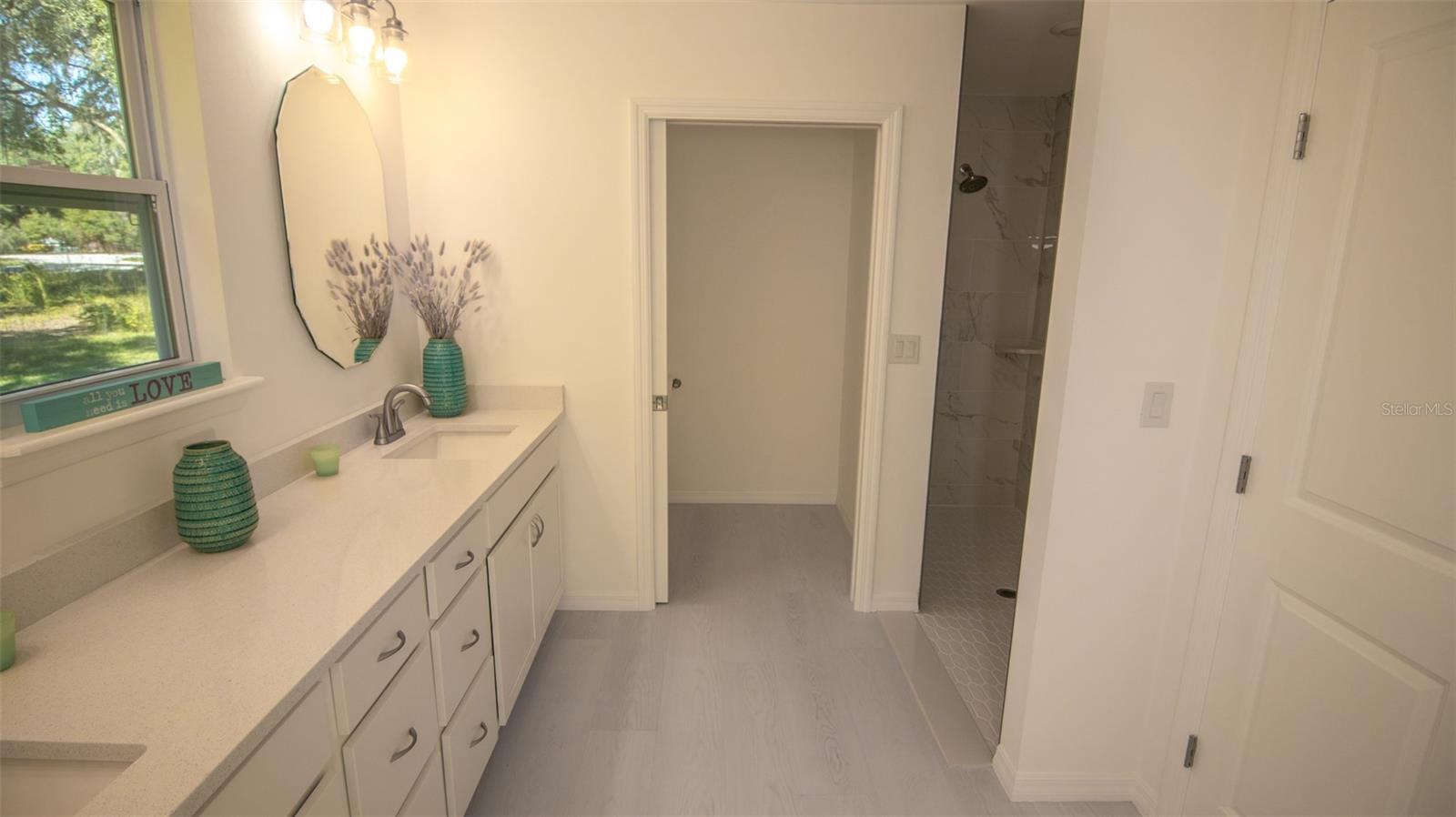 Image 24 of 50 For 103 Magnolia Street