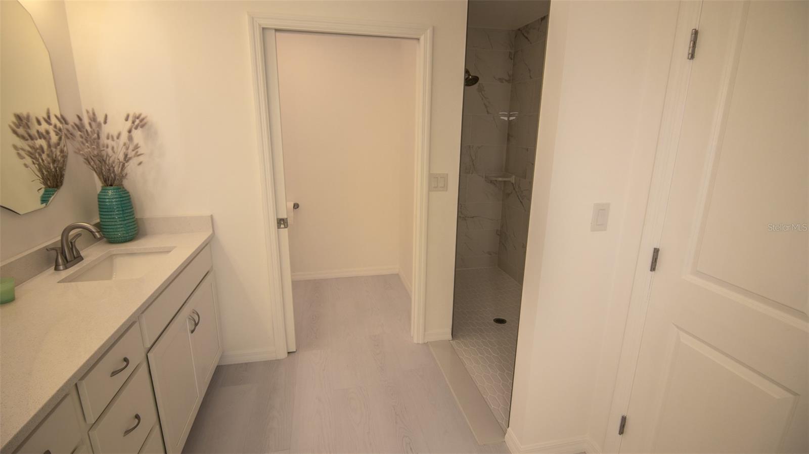 Image 25 of 50 For 103 Magnolia Street