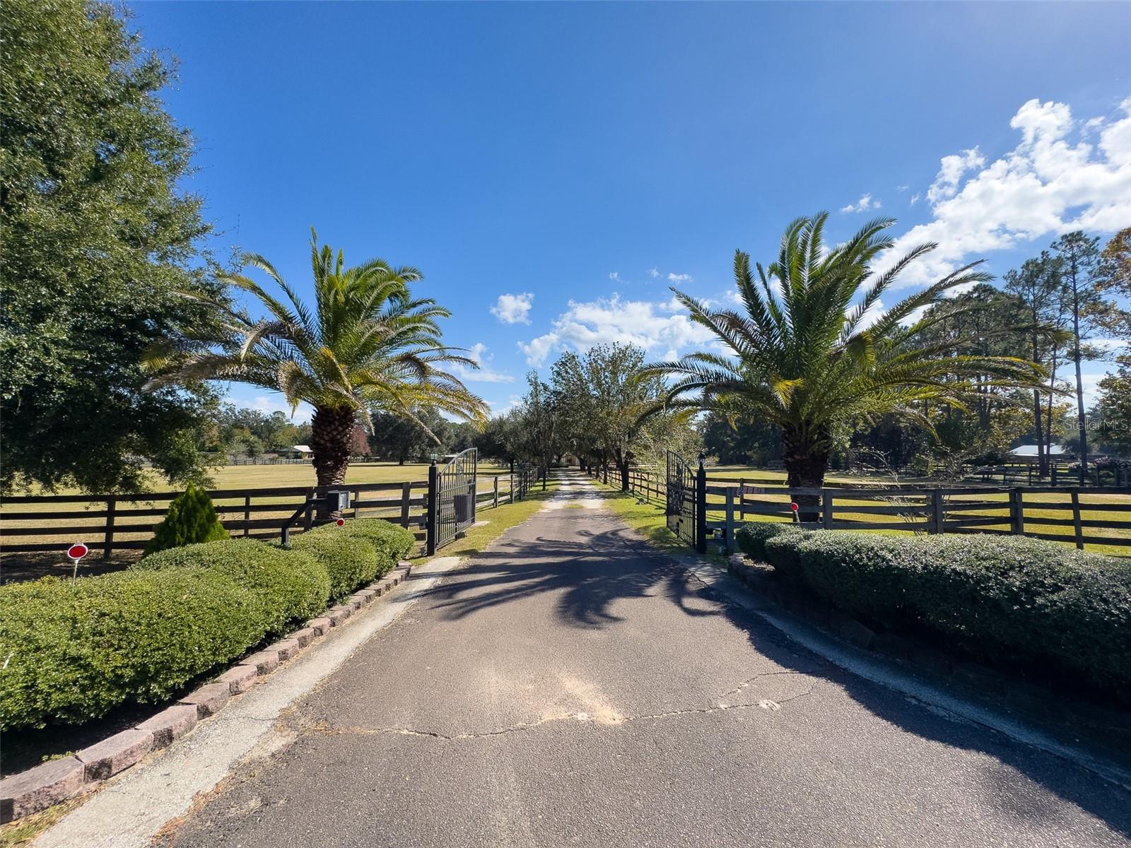 Image 3 of 61 For 12119 122nd Terrace