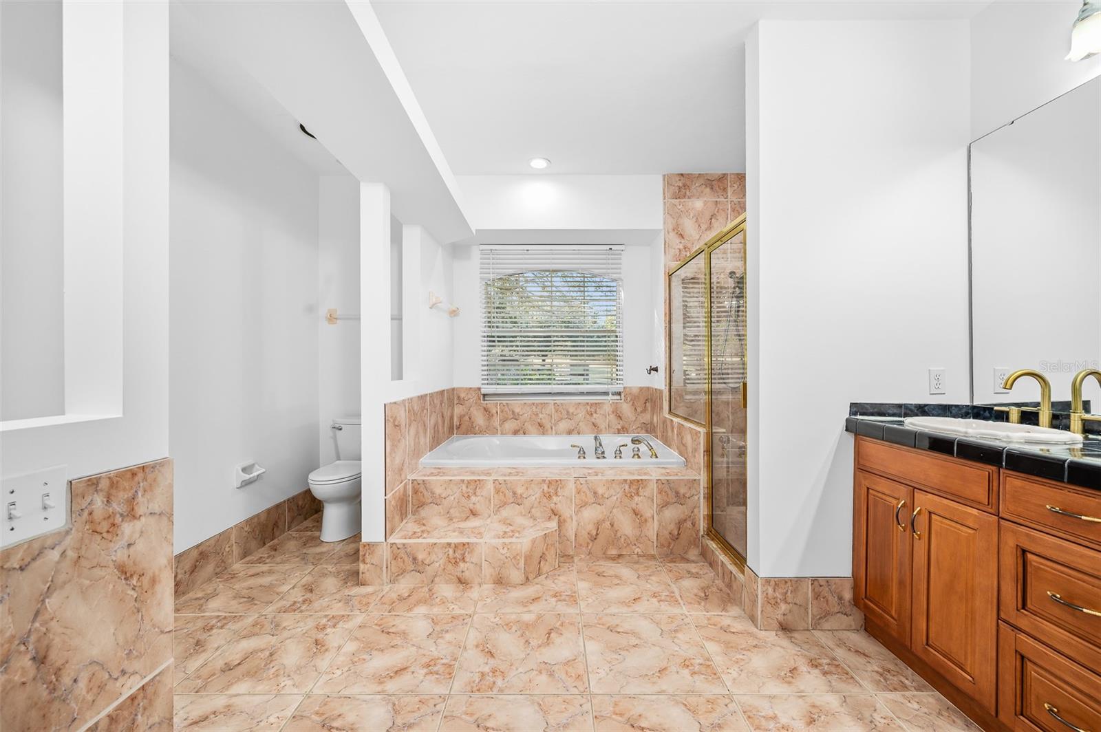 Image 32 of 61 For 12119 122nd Terrace