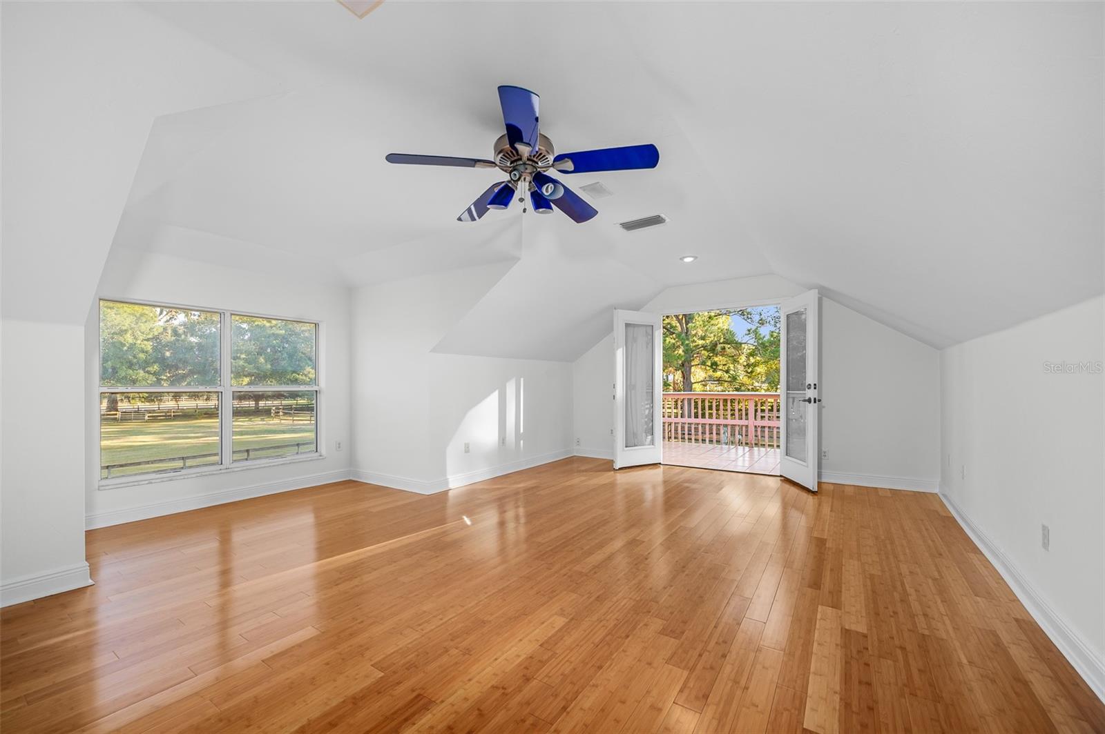 Image 42 of 61 For 12119 122nd Terrace