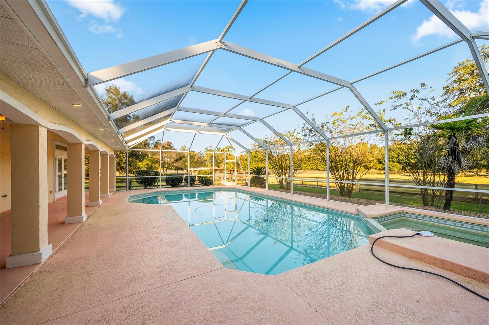 Image 46 of 61 For 12119 122nd Terrace