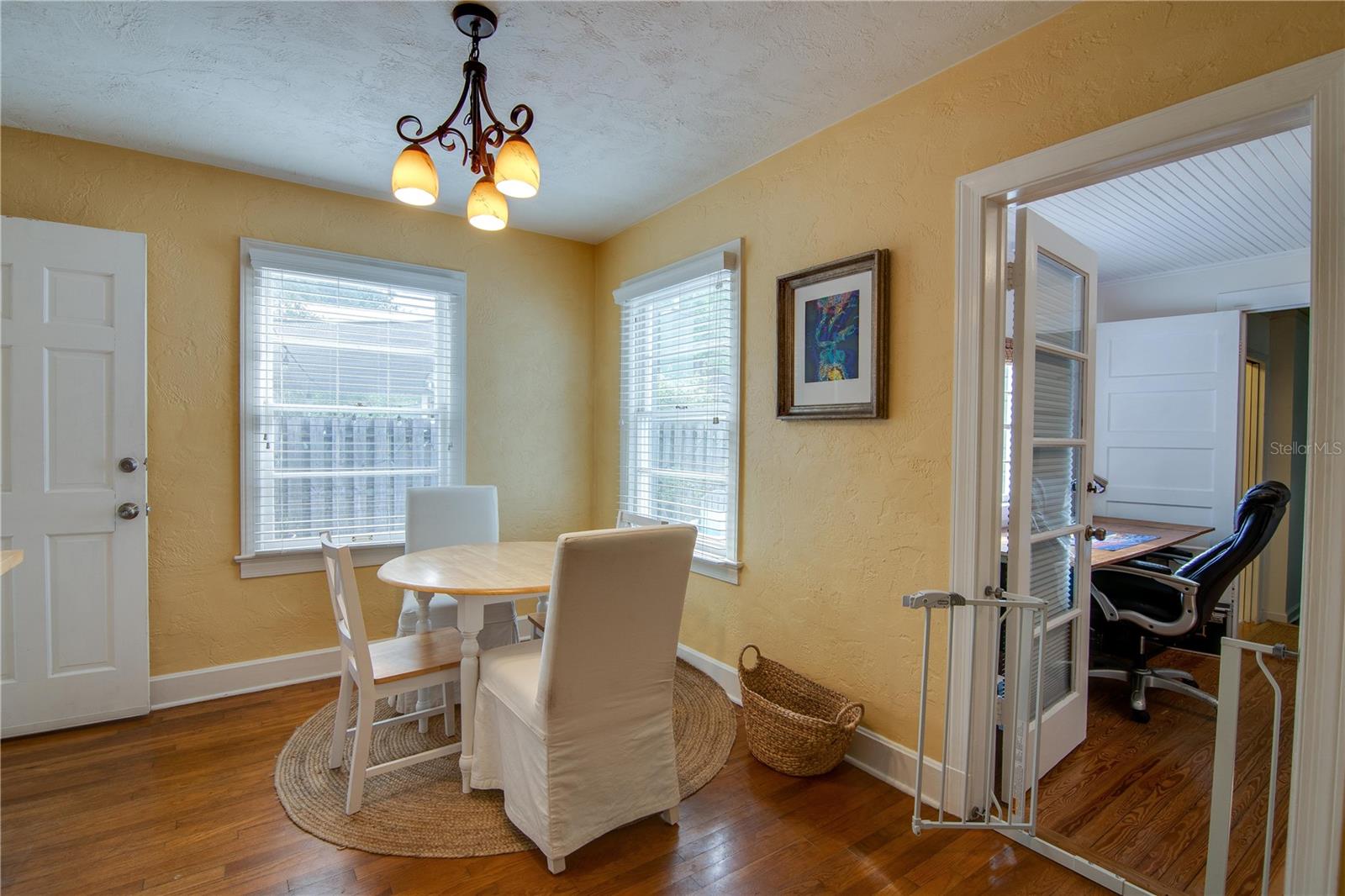 Image 25 of 32 For 407 8th Street