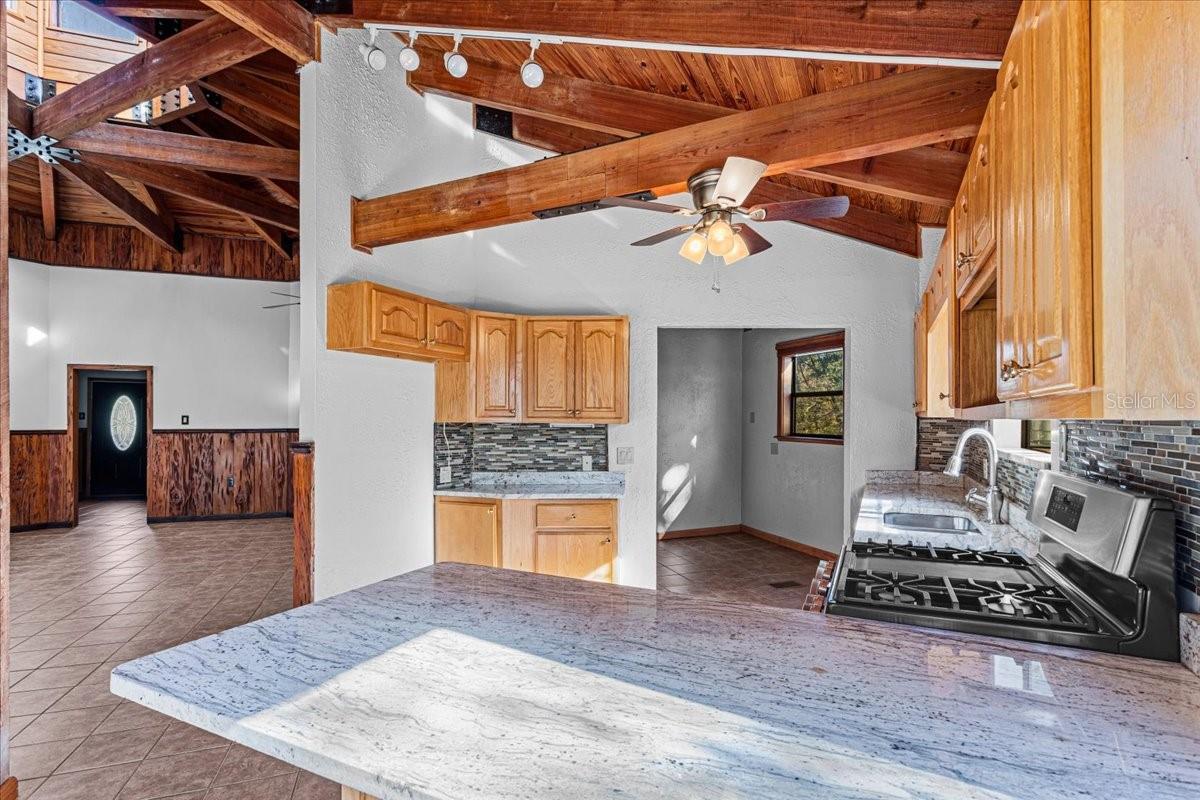 Image 11 of 57 For 6725 68th Drive