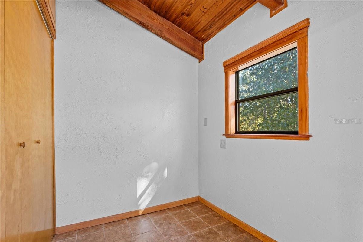 Image 19 of 57 For 6725 68th Drive