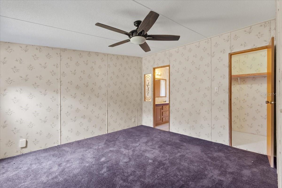 Image 16 of 38 For 9051 125th Lane