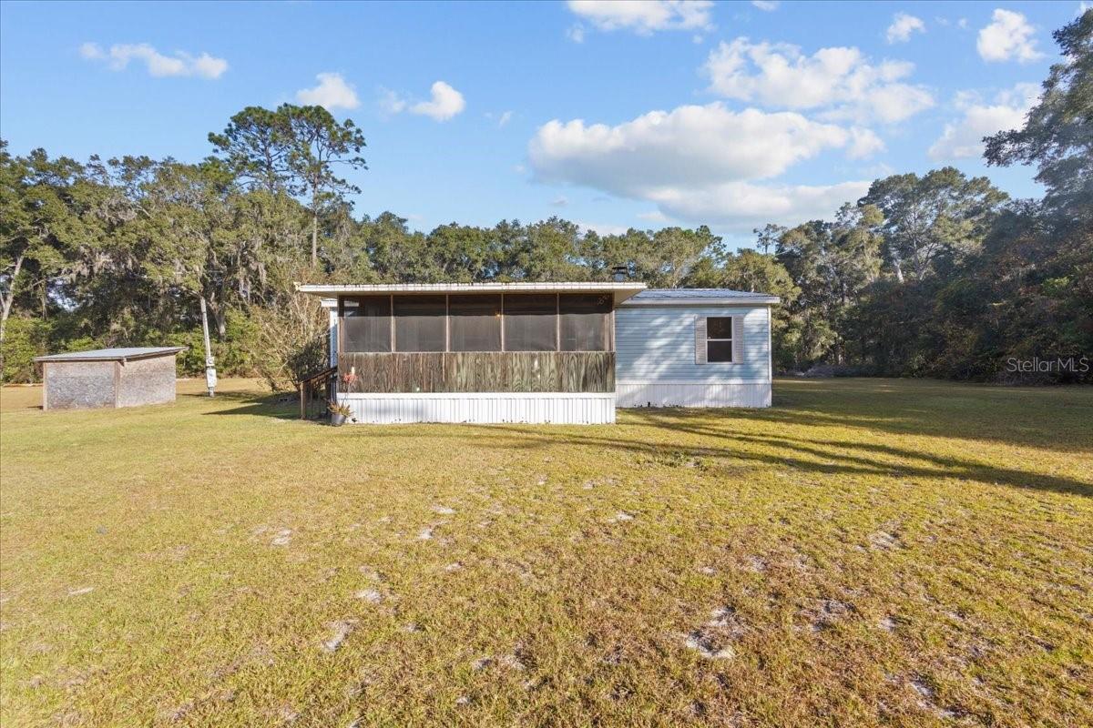 Image 22 of 38 For 9051 125th Lane